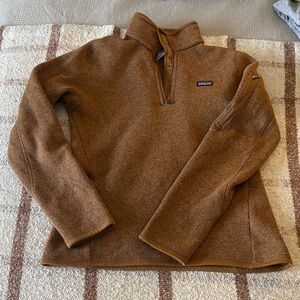 Patagonia women’s pullover